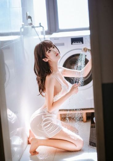 亚洲国产精品久久久秋霞免_剧情片完整视频观看