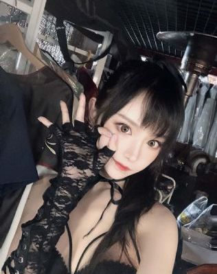 国产又黄又爽刺激玫瑰园_BD手机在线看